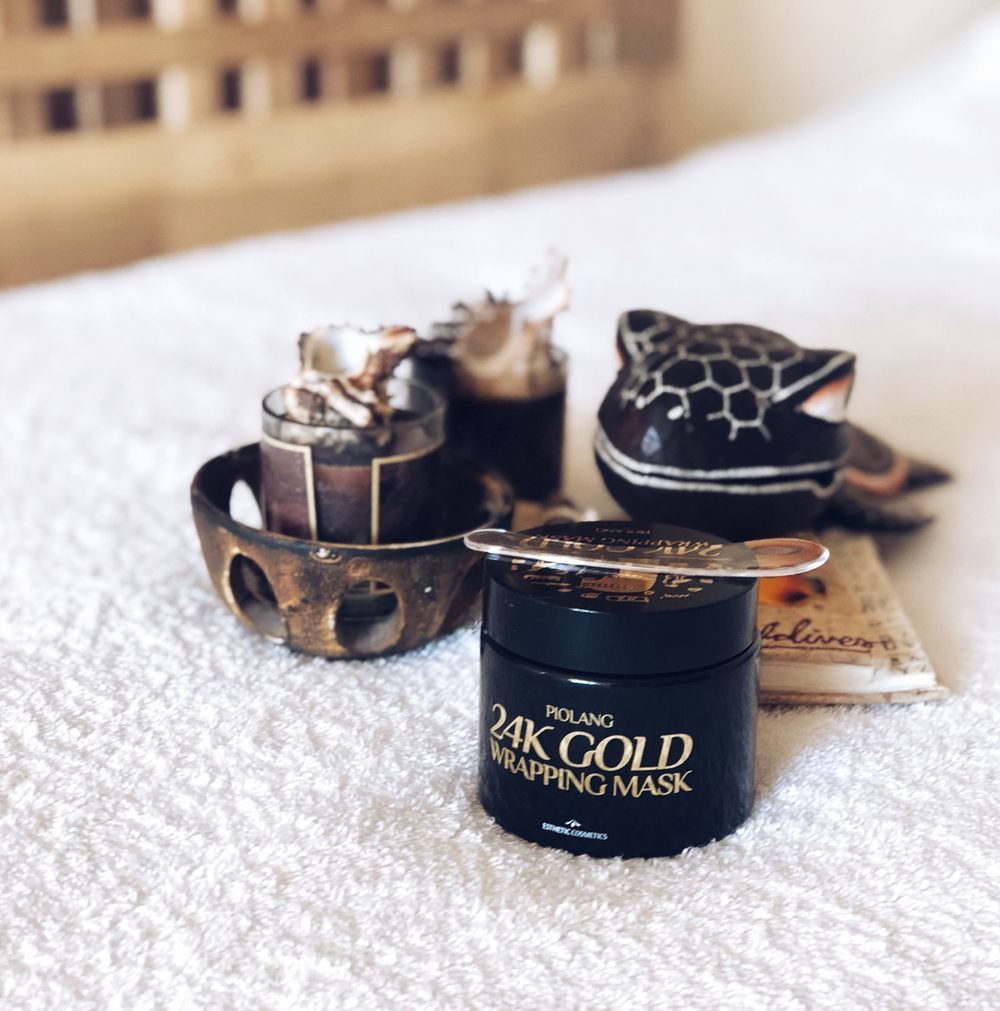Золотая маска Esthetic House Piolang 24k Gold Wrapping mask