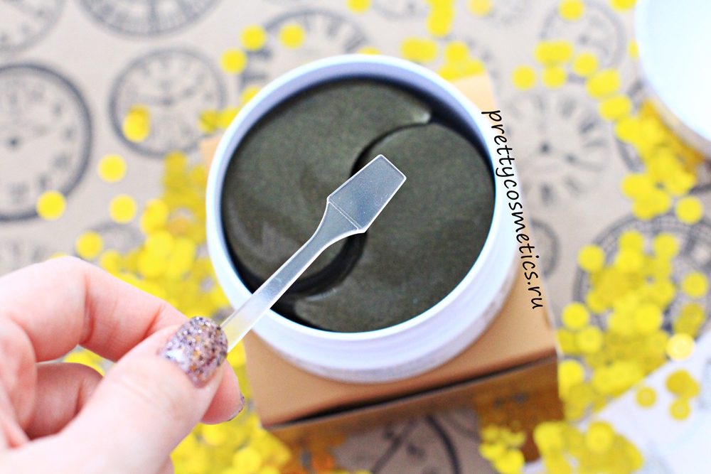 Универсальные корейские патчи для глаз - Petitfee Black Pearl & Gold